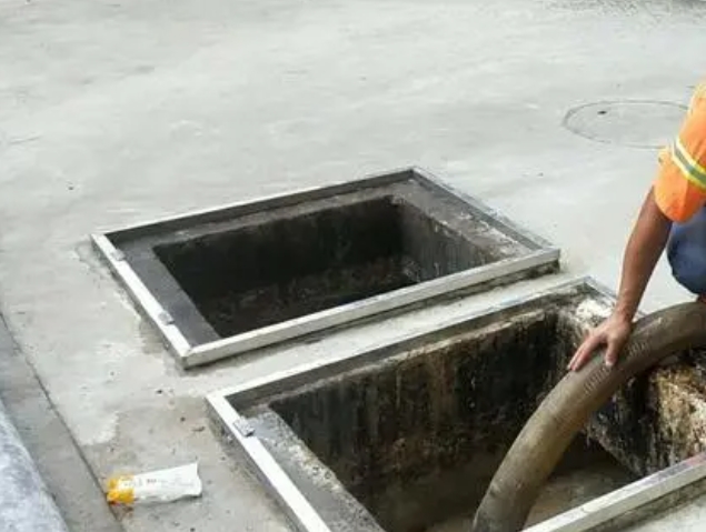 新绛化粪池清理