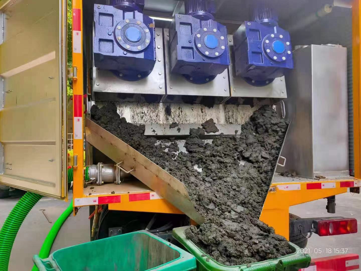 新绛化粪池清掏城市维护站-泥浆净化干湿分离处理